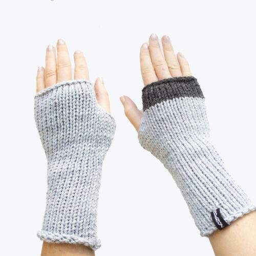 Nozipozi fingerless gloves